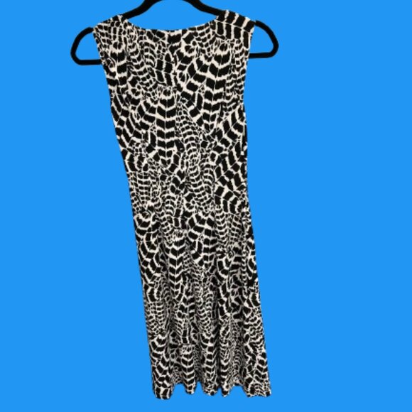 Connected Apparel Black & White Dress Women's Size 6 - Picture 5 of 5